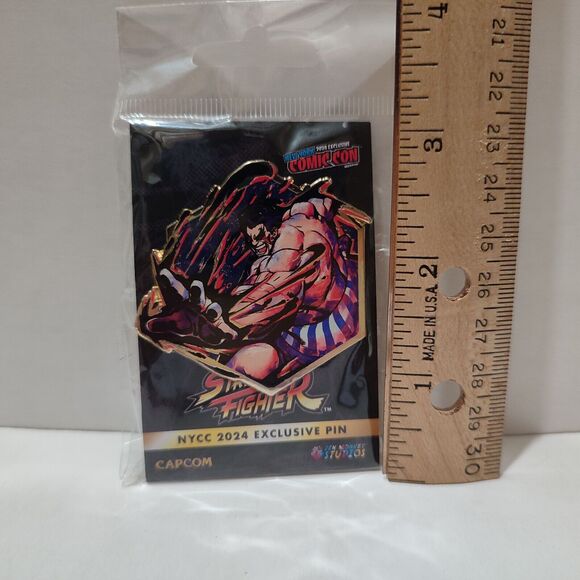 Street Fighter E Honda Painterly Series Enamel Pin Official Capcom Badge - Picture 2 of 2